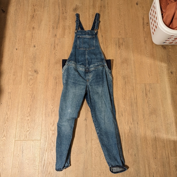 Maternity Overalls - Picture 2 of 4